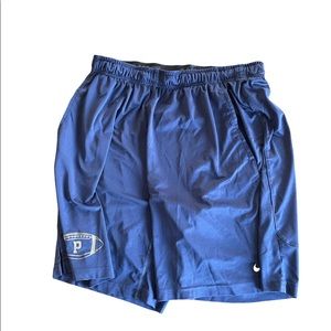 Size xxl Nike drifit shorts